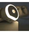 LAMPKA NOCNA LED Z CZUJNIKIEM ZMIERZCHOWYM DO GNIAZDKA 230V